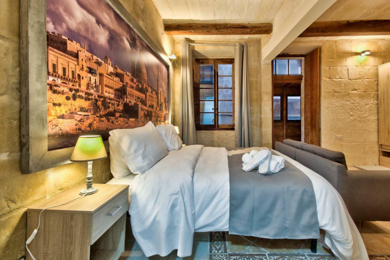 Laparelli Suites: Luxury Suite 1 วัลเลตตา ภายนอก รูปภาพ